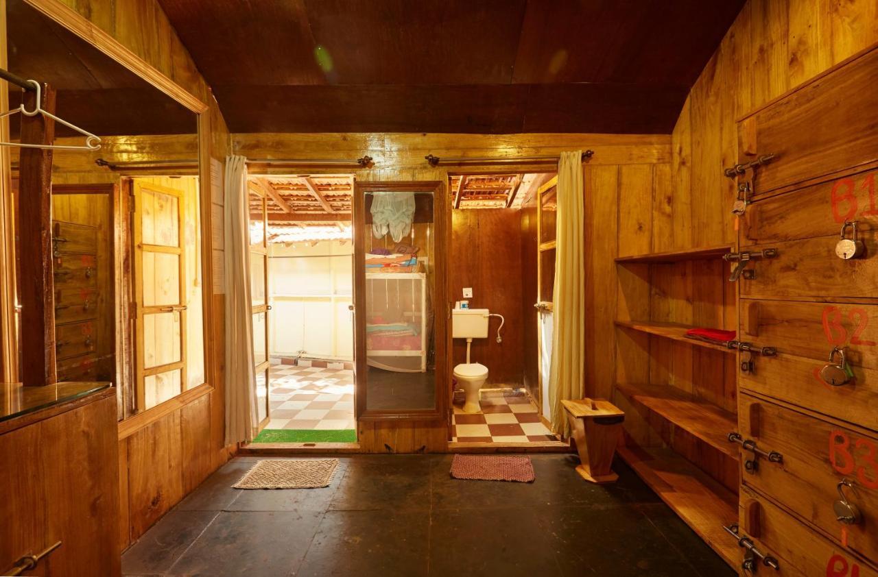 Kranti Yoga Tradition - Beach Resort Patnem Beach Exterior foto